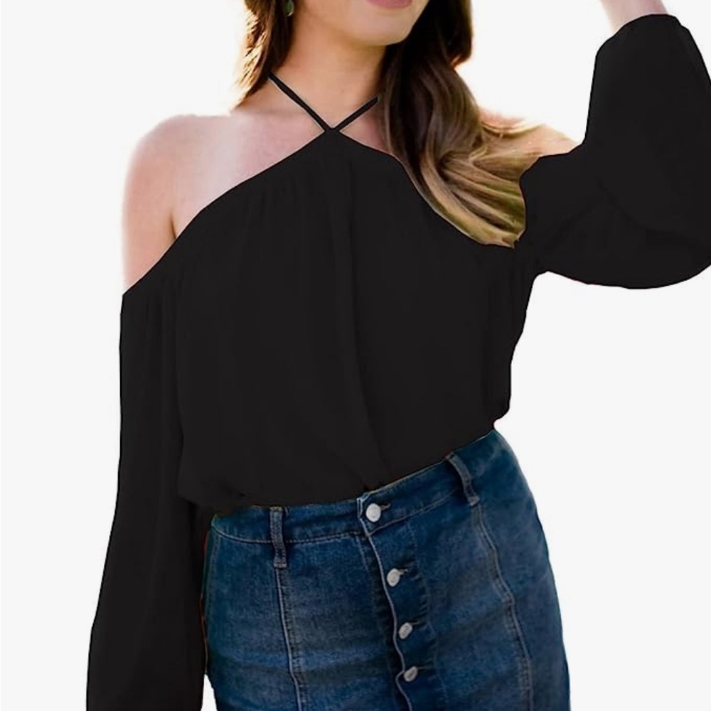 Black off the shoulder’s blouse